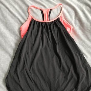 Lululemon Tuck me in tank